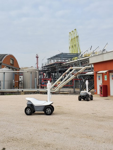industrial security guard robot in USA